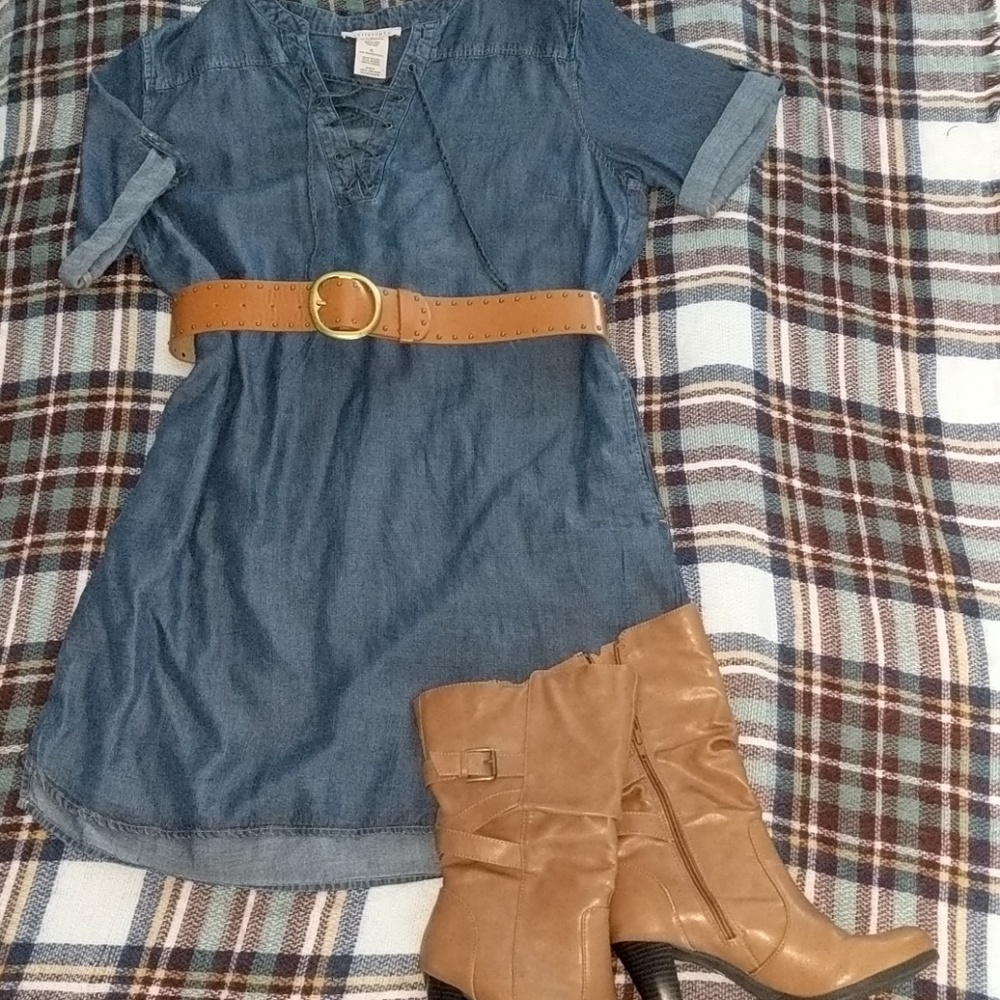 Comfortable and flattering denim dress